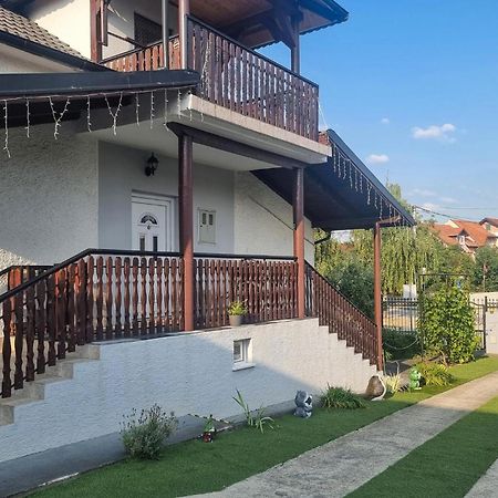 Amazing Home In Velika Mlaka With Wifi 外观 照片