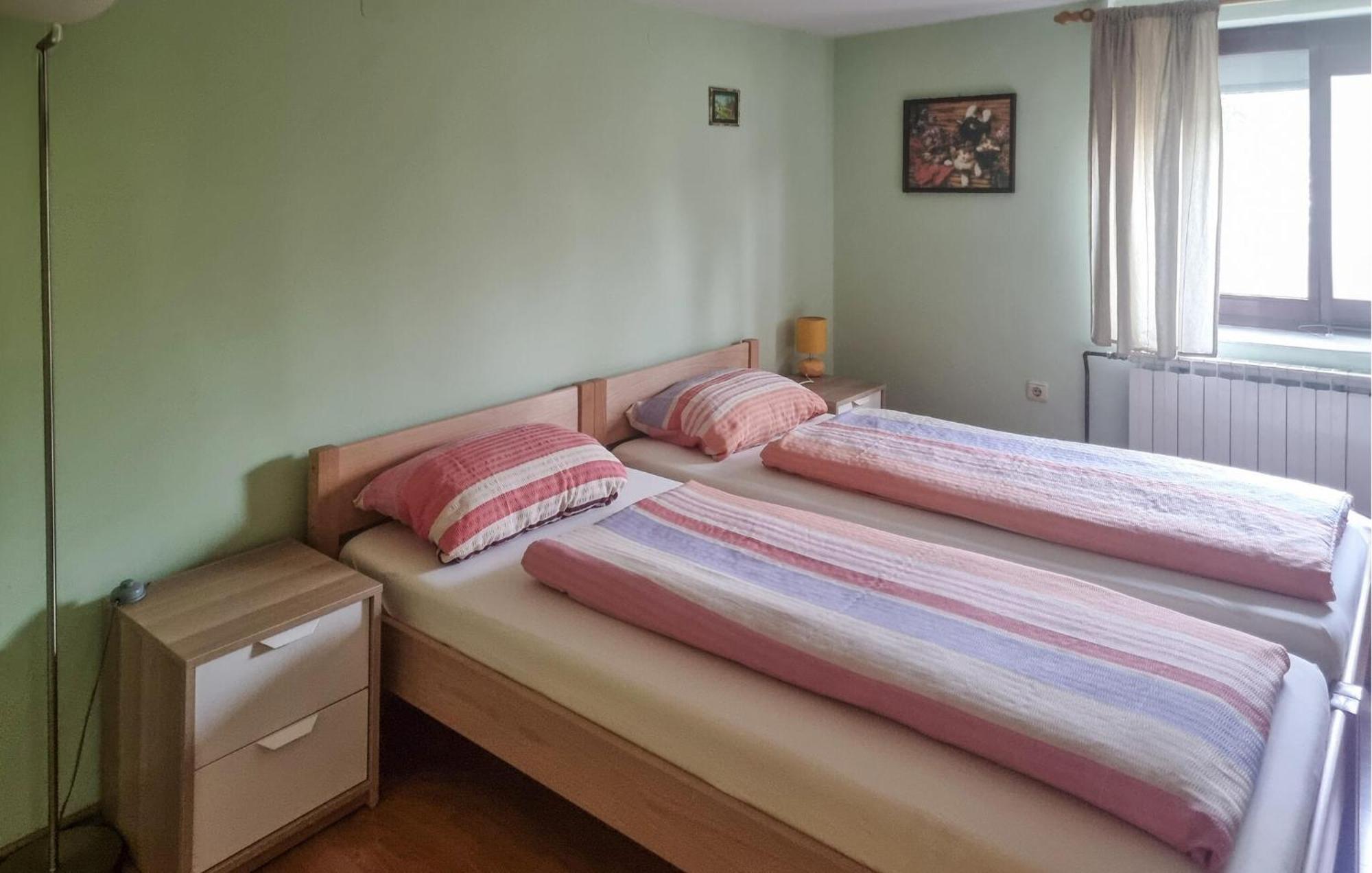 Amazing Home In Velika Mlaka With Wifi 外观 照片